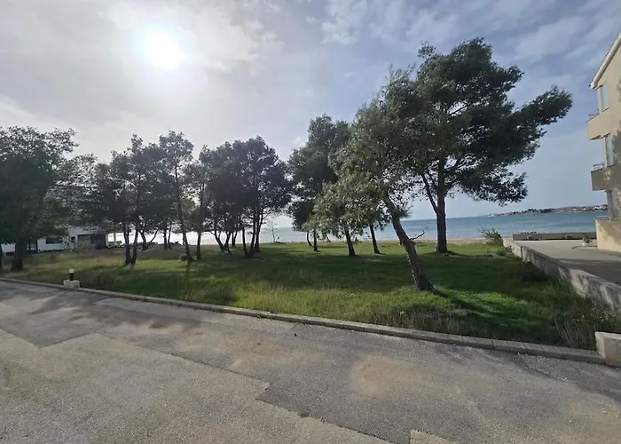 Spacious 3 Bedroom 50m From Sea 2 Bathrooms 2 Terraces Near Апартаменты *