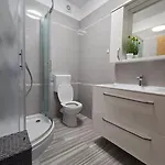 Spacious 3 Bedroom 50m From Sea 2 Bathrooms 2 Terraces Near Appartement *