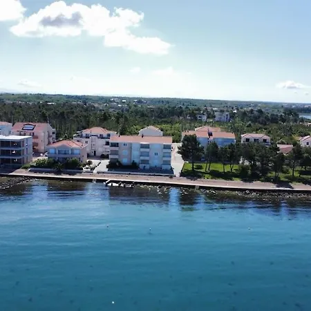 Appartement Spacious 3 Bedroom 50m From Sea 2 Bathrooms 2 Terraces Near